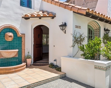 3214 Clay St - Photo Thumbnail 1