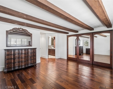 3214 Clay St - Photo Thumbnail 22