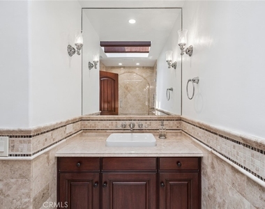 3214 Clay St - Photo Thumbnail 18