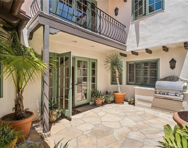 3214 Clay St - Photo Thumbnail 15