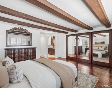 3214 Clay St - Photo Thumbnail 39