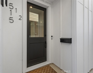 515 1/2 Jasmine Avenue - Photo Thumbnail 3