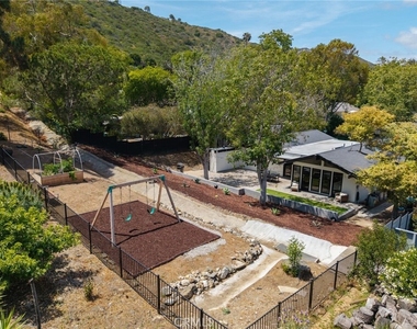 31891 National Park Drive - Photo Thumbnail 38