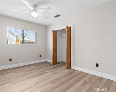 943 N Orange - Photo Thumbnail 24