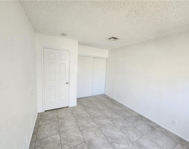 13700 Quinta - Photo Thumbnail 5