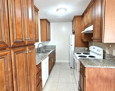 10974 Rincon Street - Photo Thumbnail 9