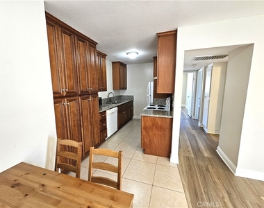10974 Rincon Street - Photo Thumbnail 6