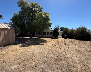 384 Calle Cazadero - Photo Thumbnail 15