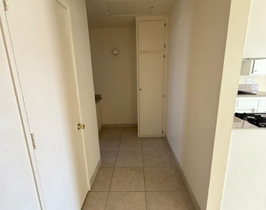 9120 G Avenue - Photo Thumbnail 4