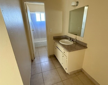 9120 G Avenue - Photo Thumbnail 7