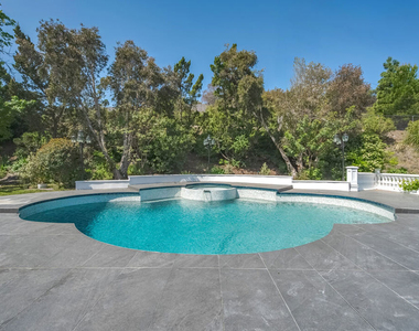 3856 Vista Linda Drive - Photo Thumbnail 3