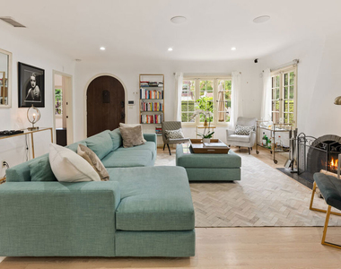708 Westbourne Drive - Photo Thumbnail 1