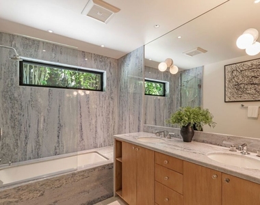 400 Toyopa Drive - Photo Thumbnail 20
