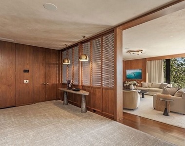 400 Toyopa Drive - Photo Thumbnail 3