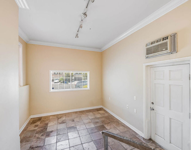 10645 Chiquita Street - Photo Thumbnail 9