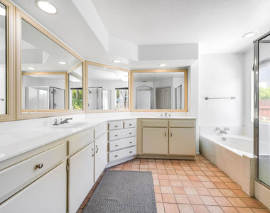 10645 Chiquita Street - Photo Thumbnail 21
