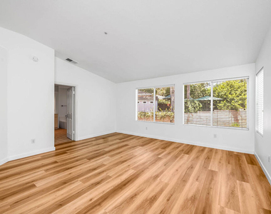 10645 Chiquita Street - Photo Thumbnail 20