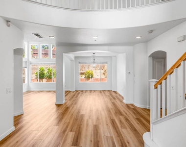 10645 Chiquita Street - Photo Thumbnail 2
