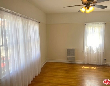 5336 Monroe Street - Photo Thumbnail 8