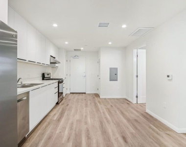 951 S Wilton Place - Photo Thumbnail 26