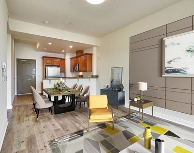 345 S Gramercy Place - Photo Thumbnail 16