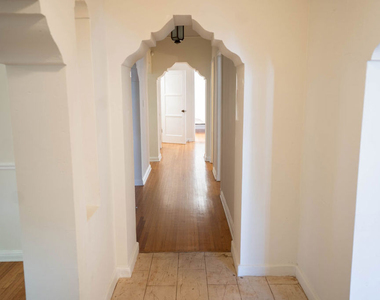 1210 S La Jolla Avenue - Photo Thumbnail 12