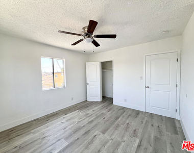 254 E Lanzit Avenue - Photo Thumbnail 15