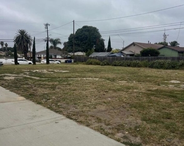 3422 Nyeland Avenue - Photo Thumbnail 4