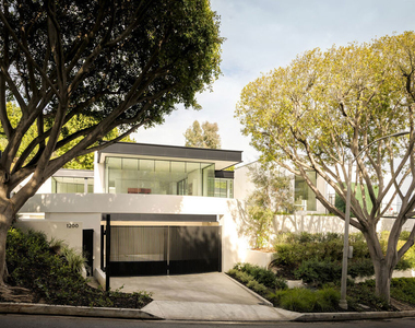1200 Laurel Way - Photo Thumbnail 1