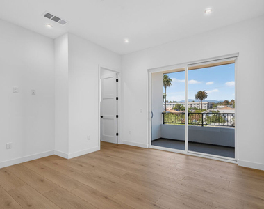 2424 N Council Street - Photo Thumbnail 24