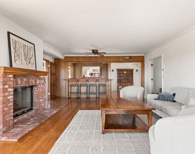 2317 Kimridge Road - Photo Thumbnail 23