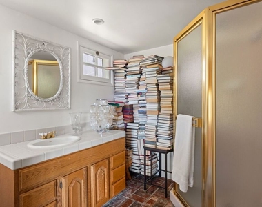 2317 Kimridge Road - Photo Thumbnail 34