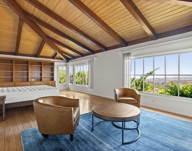 2317 Kimridge Road - Photo Thumbnail 1