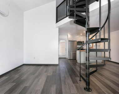 2914 Castle Heights Avenue - Photo Thumbnail 22