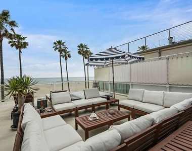 2909 Ocean Front Walk - Photo Thumbnail 20