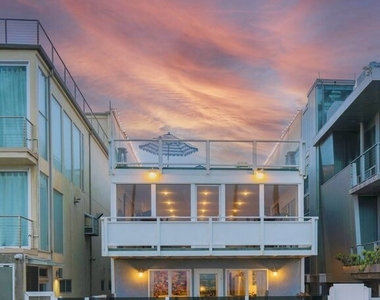 2909 Ocean Front Walk - Photo Thumbnail 23