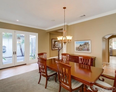 9673 Deer Trail Dr - Photo Thumbnail 10