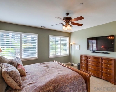 9673 Deer Trail Dr - Photo Thumbnail 33