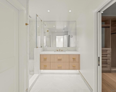 2260 Calle Tiara - Photo Thumbnail 25