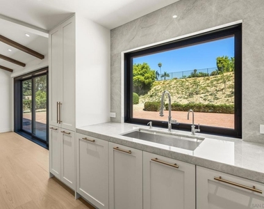 2260 Calle Tiara - Photo Thumbnail 15