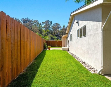 5577 Honors Dr - Photo Thumbnail 25