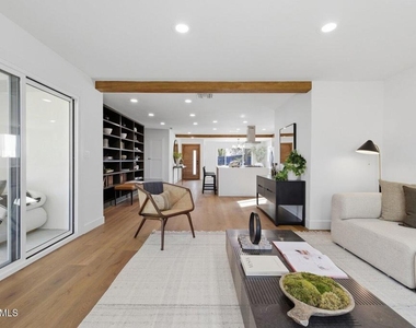 6655 Lederer Avenue - Photo Thumbnail 12