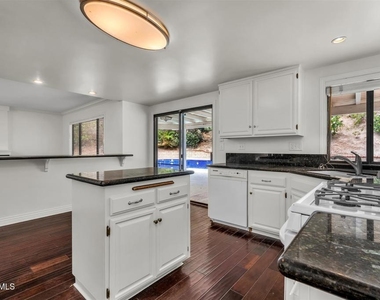 2594 Ridgebrook Place - Photo Thumbnail 12