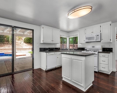 2594 Ridgebrook Place - Photo Thumbnail 11
