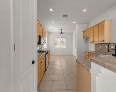 11778 Pomelo Drive - Photo Thumbnail 37