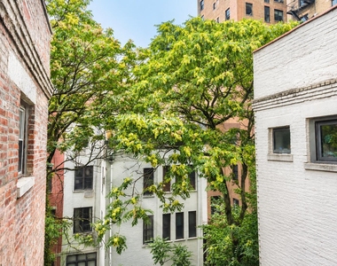 309 West 107th Street - Photo Thumbnail 6