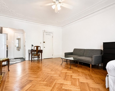 309 West 107th Street - Photo Thumbnail 2