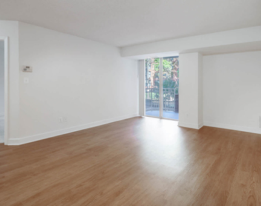 4903 Edgemoor Lane - Photo Thumbnail 6
