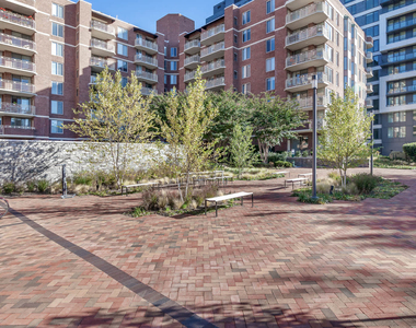 4903 Edgemoor Lane - Photo Thumbnail 21