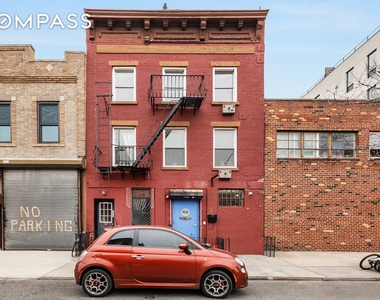 Carroll Street - Photo Thumbnail 5